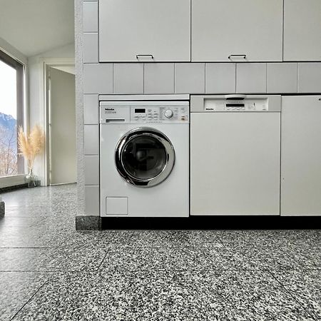 Wohnung Mit Grossartiger Seesicht Und Balkon Spiez Exterior foto