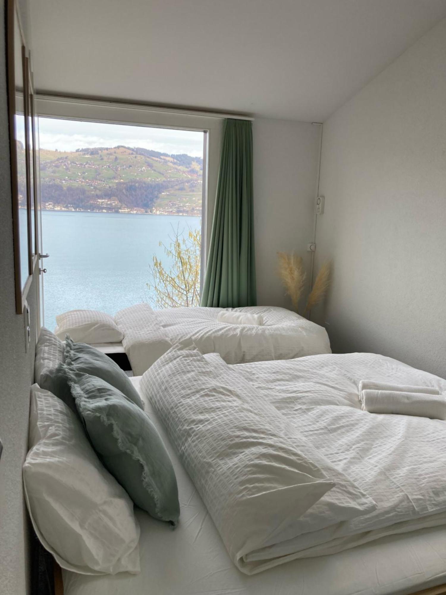 Wohnung Mit Grossartiger Seesicht Und Balkon Spiez Exterior foto